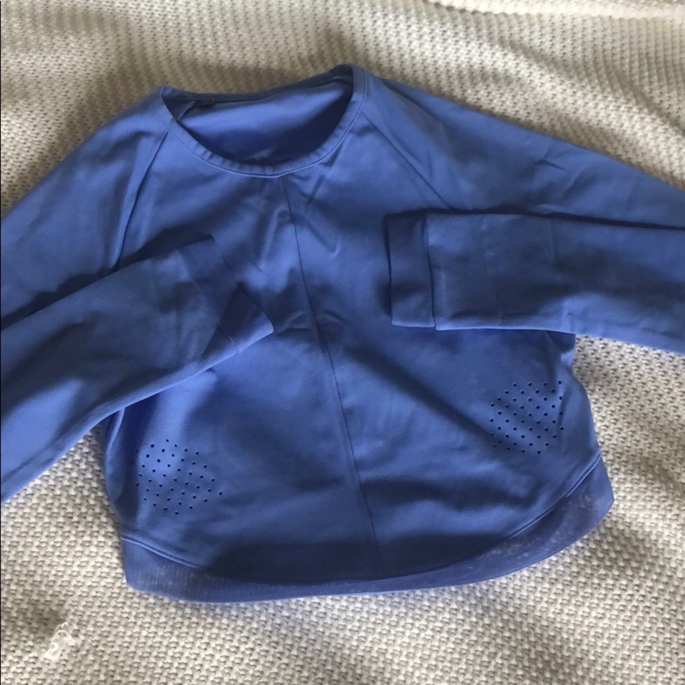 never worn whitney top from gymshark collab!
